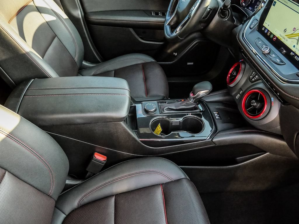 Used 2025 Chevrolet Blazer RS FWD image 20