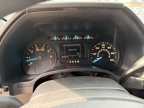 Used 2018 Ford F150 XL w/ Equipment Group 101A Mid AWD/4WD image 14