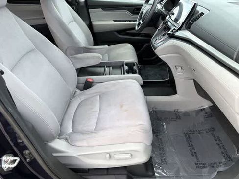 Used 2018 Honda Odyssey EX image 19