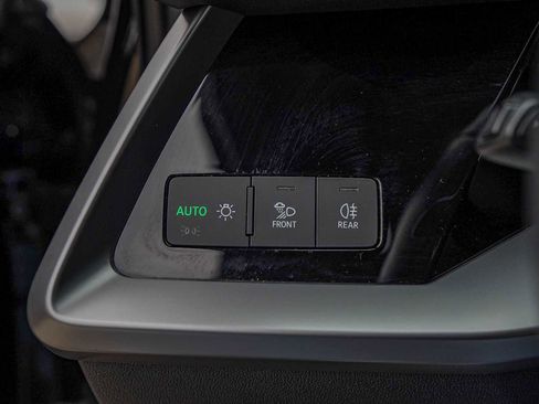 Used 2024 Audi A3 2.0T Premium image 21