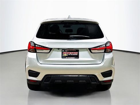 Used 2021 Mitsubishi Outlander Sport SE image 8