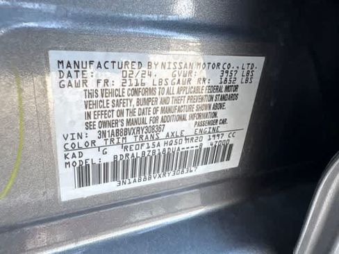 Used 2024 Nissan Sentra S FWD image 25