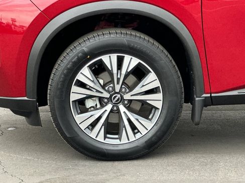 Used 2023 Nissan Rogue SV w/ SV Premium B Package FWD image 37