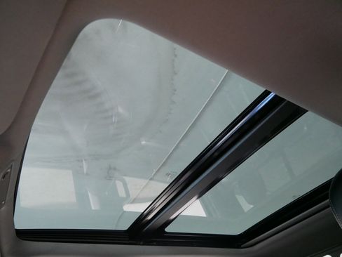 Used 2016 Ford F150 Lariat w/ Equipment Group 502A Luxury image 30