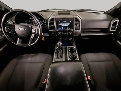 Used 2019 Ford F150 XLT w/ Equipment Group 302A Luxury AWD/4WD image 15