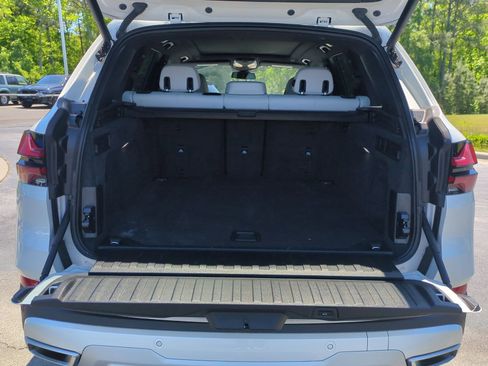 Certified 2024 BMW X5 xDrive40i w/ Premium Package AWD/4WD image 34