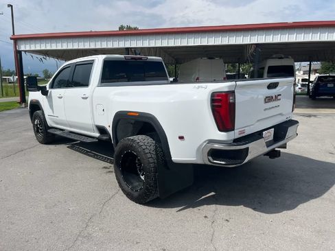 Used 2025 GMC Sierra 3500 SLE w/ Preferred Package AWD/4WD image 7