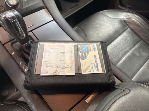 Used 2013 Ford Taurus SEL image 26