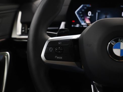 Used 2025 BMW X2 xDrive28i image 25