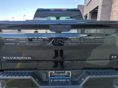 Used 2025 Chevrolet Silverado 1500 LT Trail Boss image 26