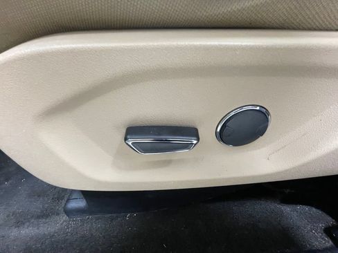Used 2017 Ford Explorer FWD image 17