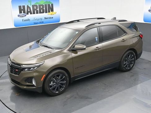 Used 2024 Chevrolet Equinox RS FWD image 26