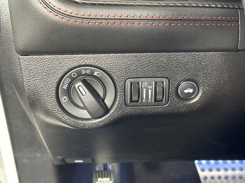 Used 2023 Dodge Challenger R/T Scat Pack image 19