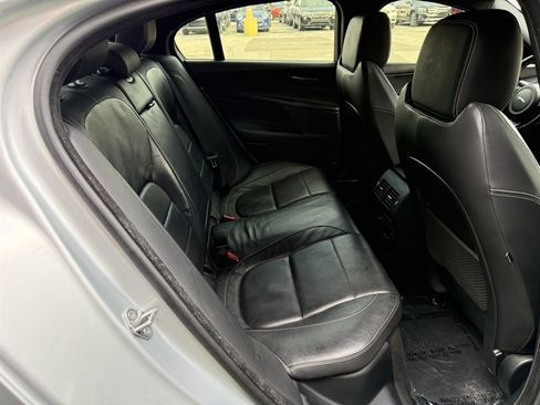 Used 2018 Jaguar XE S RWD image 17