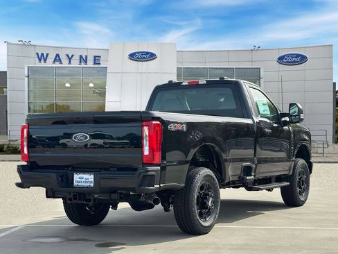 New 2026 Ford F250 4x4 Regular Cab Super Duty image 4