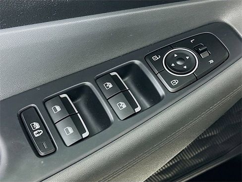 Used 2023 Hyundai Santa Fe SEL image 19