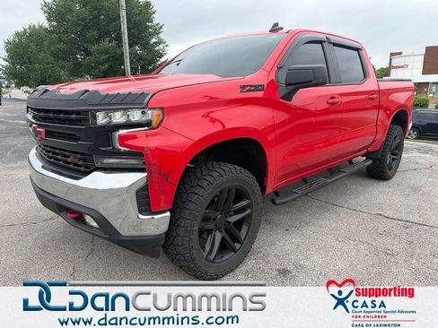 Used 2021 Chevrolet Silverado 1500 LT AWD/4WD image 1