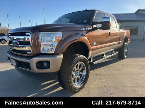 Used 2012 Ford F250 King Ranch w/ King Ranch w/Chrome Pkg image 4