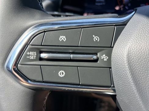 New 2026 Chevrolet Traverse LT w/ Midnight/Sport Edition image 23