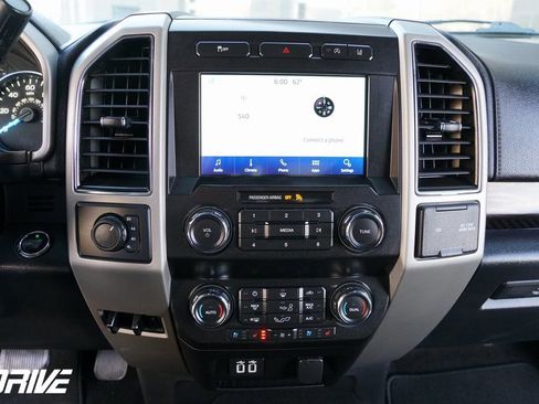 Used 2020 Ford F150 Lariat image 24