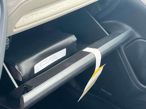 Used 2025 Subaru Forester Limited image 24