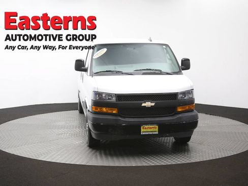 Used 2019 Chevrolet Express 2500 Extended RWD image 49
