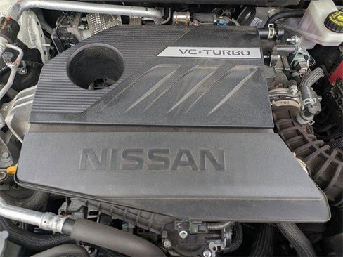 Used 2023 Nissan Rogue SL w/ SL Premium Package image 20