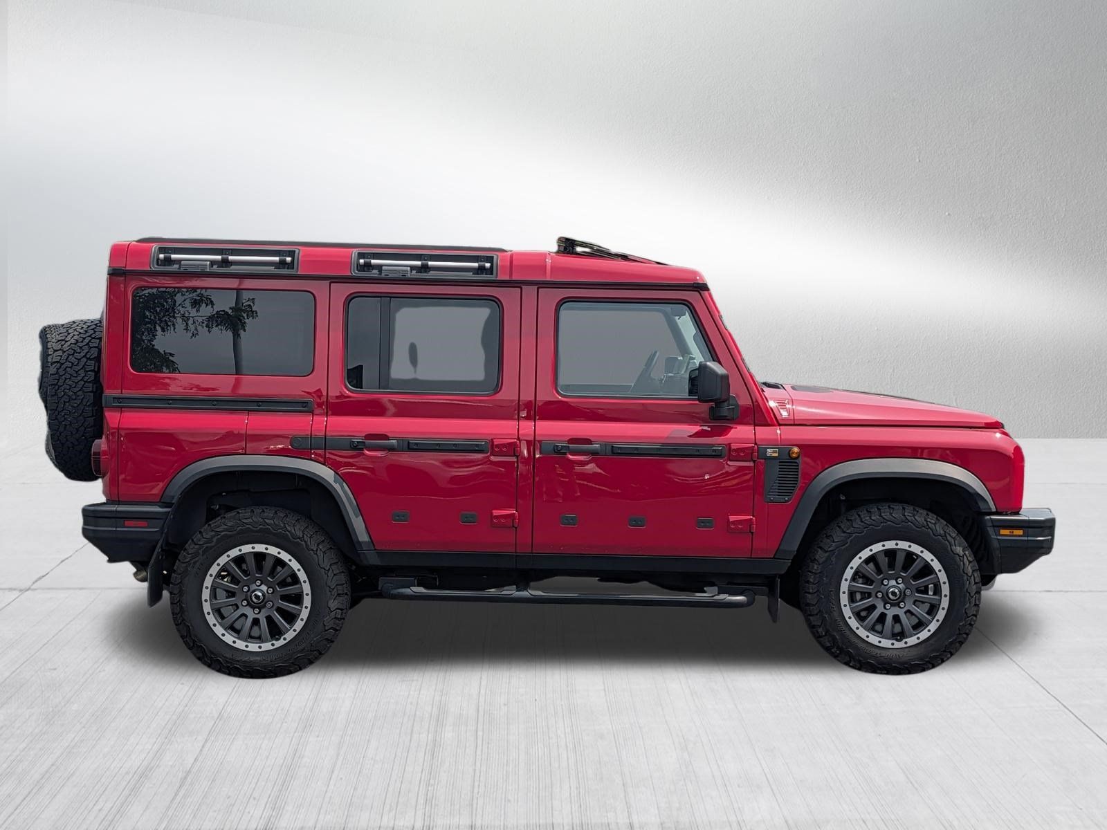 Used 2025 INEOS Grenadier Station Wagon AWD/4WD image 8