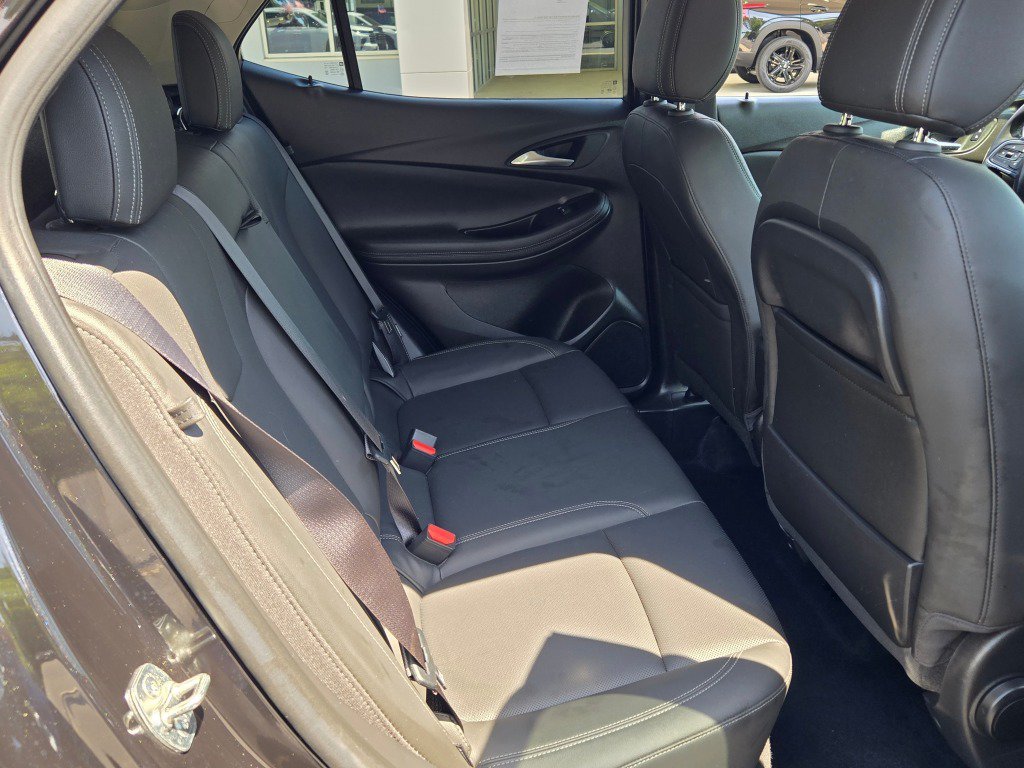 Certified 2024 Buick Encore GX Sport Touring w/ Comfort Package FWD image 10