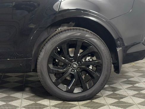 New 2025 Land Rover Discovery Sport S image 12