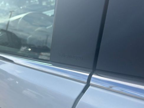 New 2026 Volkswagen Atlas Cross Sport SE image 28