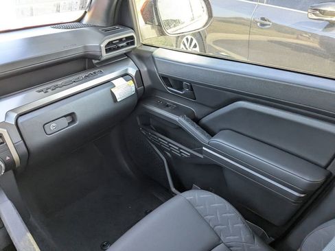 New 2025 Toyota Tacoma SR5 image 17