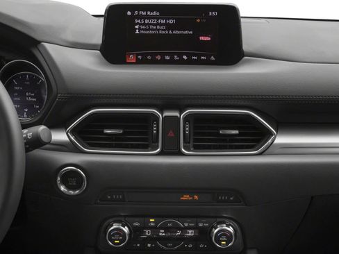 Used 2018 MAZDA CX-5 Touring w/ Preferred Equipment Package FWD image 7