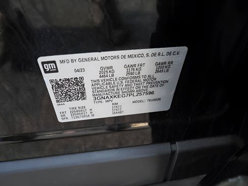 Used 2023 Chevrolet Equinox LT FWD image 40