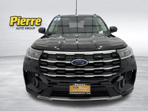 Certified 2025 Ford Explorer Active AWD/4WD image 8