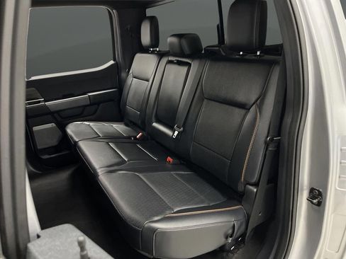 Used 2024 Ford F150 Lariat image 33