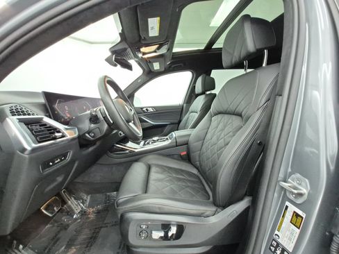 Used 2026 BMW X7 xDrive40i AWD/4WD image 5