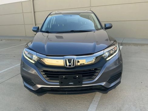 Used 2021 Honda HR-V LX image 2