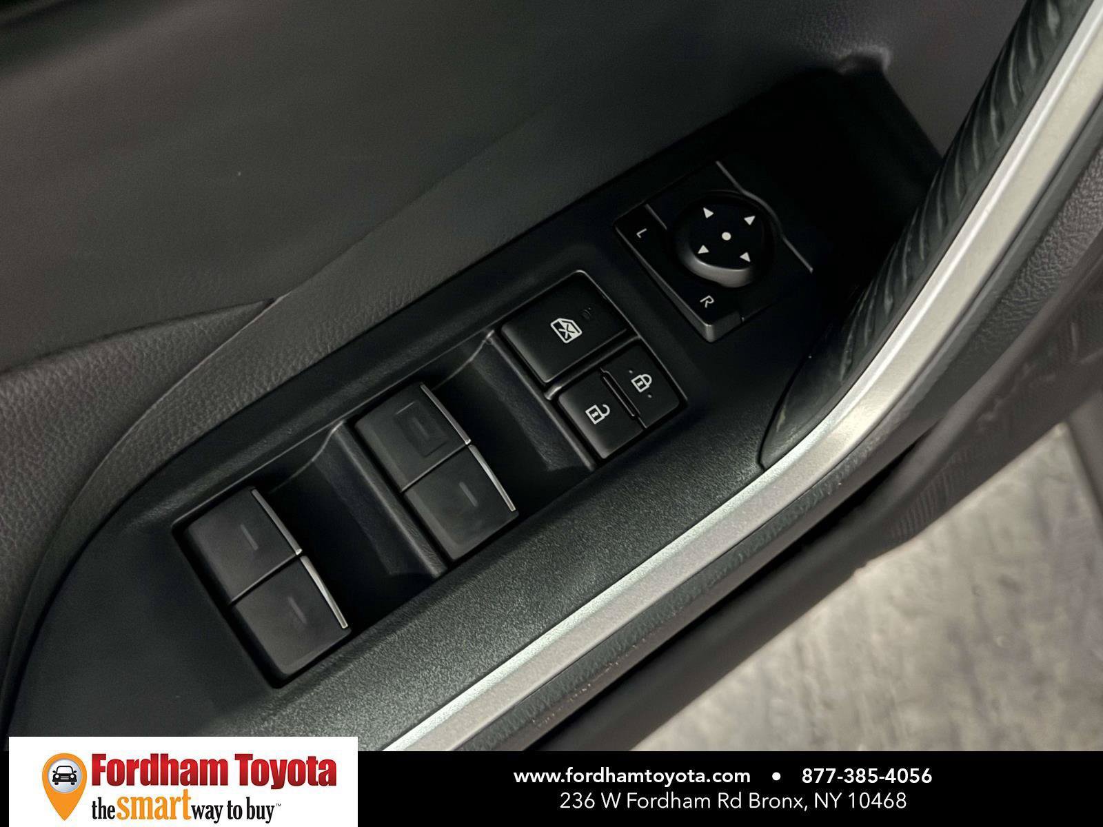 Used 2024 Toyota RAV4 XLE Premium w/ Weather Package AWD/4WD image 15