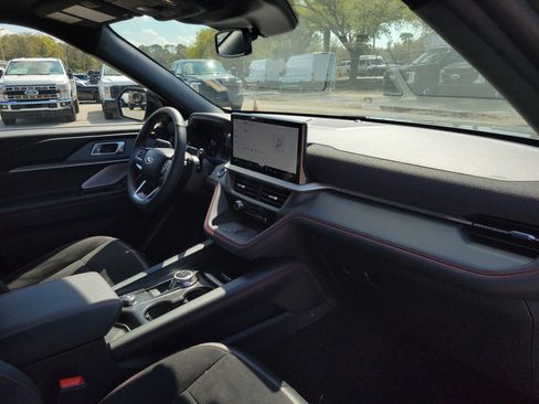 Used 2025 Ford Explorer ST w/ Sun And Sound Package image 29