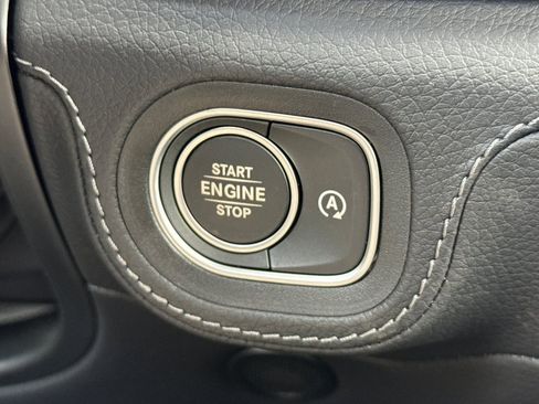 New 2025 Mercedes-Benz GLS 580 4MATIC image 20