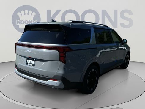 New 2026 Kia Carnival EX FWD image 11