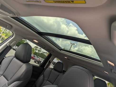 Certified 2025 Subaru Ascent Touring w/ Popular Package #1 image 20