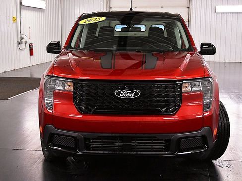 New 2025 Ford Maverick XLT w/ XLT Luxury Package image 2