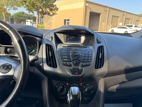 Used 2018 Ford Transit Connect XL FWD image 10