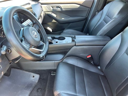 Used 2023 Nissan Rogue SL w/ SL Premium Package FWD image 14