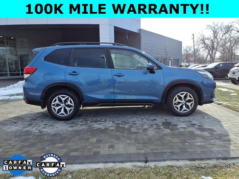 Used 2022 Subaru Forester Premium image 8