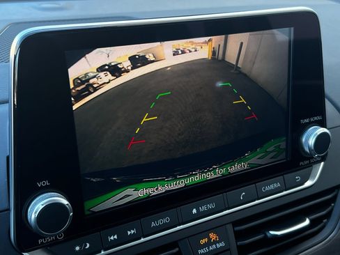 Used 2023 Nissan Altima 2.5 SV image 27