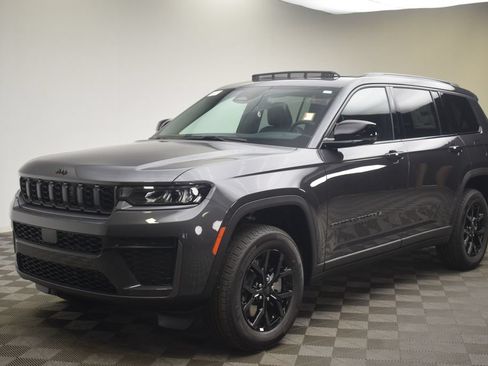 New 2026 Jeep Grand Cherokee L 4WD image 16