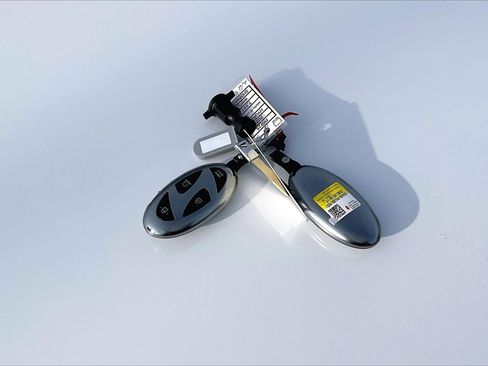 Used 2025 Hyundai Santa Fe Limited image 11